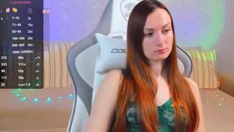 Yana online show from February 2025 07:33:02 AM