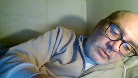 Carlo online show from May 2026 08:47:01 PM