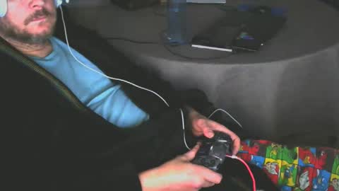 flashy49 online show from December 2025 05:15:02 AM