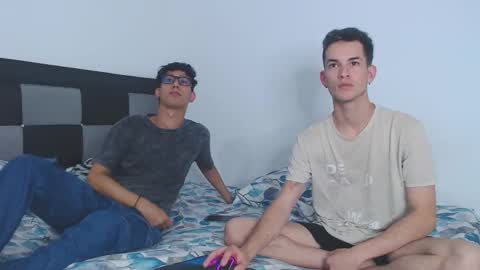 Snapshot of fleeting_love chatting on January 2026 07:50:02 PM Steven and Daniel online show from January 2026 07:50:02 PM