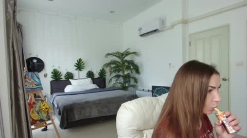 Flexy Cat online show from January 2025 07:11:02 AM