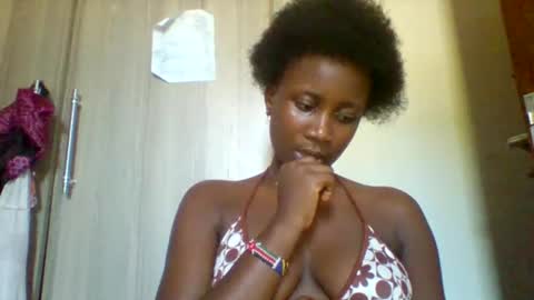 flirty_arrya online show from April 2026 11:27:01 AM