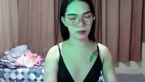 Snapshot of flirty_kendall chatting on November 2025 10:38:02 AM Kendall online show from November 2025 10:38:02 AM