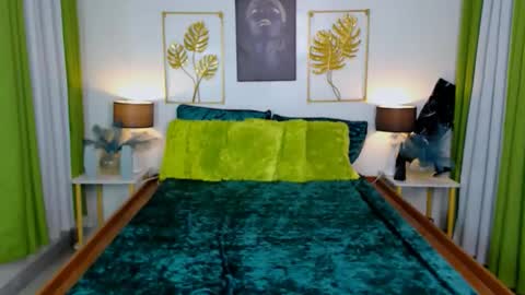 Marga online show from October 2025 06:37:01 PM