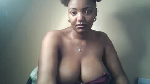 Snapshot of flirtymimie chatting on May 2026 07:05:02 AM flirtymimie online show from May 2026 07:05:02 AM