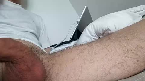 flo187842 online show from February 2026 01:12:02 PM