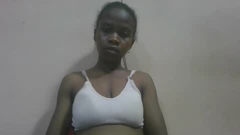 Snapshot of flora48230522373 chatting on April 2026 04:31:02 PM flora48230522373 online show from April 2026 04:31:02 PM