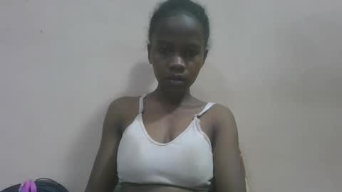 Snapshot of flora48230522373 chatting on April 2026 02:27:02 AM flora48230522373 online show from April 2026 02:27:02 AM