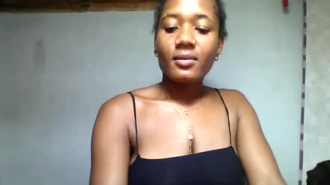 florencia011 online show from February 2025 01:02:01 AM