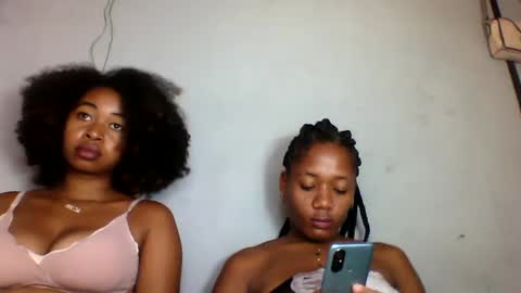 florencia011 online show from February 2025 05:42:02 AM