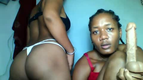 florencia011 online show from February 2025 11:30:01 AM