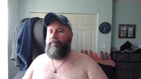 Snapshot of floridabearx chatting on July 2026 09:32:02 PM FloridaBear online show from July 2026 09:32:02 PM