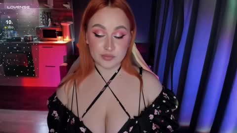 Camelia online show from February 2025 10:45:01 PM