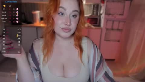 Camelia online show from November 2025 08:44:01 PM