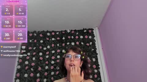 Snapshot of flower_dulce chatting on January 2025 05:31:01 PM Dulce online show from January 2025 05:31:01 PM