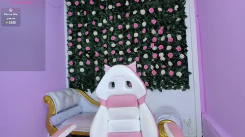 Snapshot of flower_dulce chatting on January 2025 02:21:01 PM Dulce online show from January 2025 02:21:01 PM