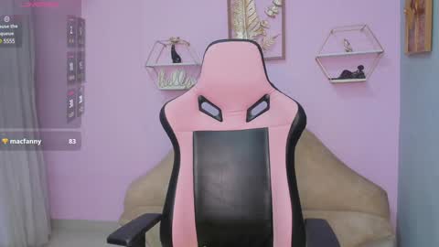 Snapshot of flower_dulce chatting on February 2025 02:34:02 PM Dulce online show from February 2025 02:34:02 PM