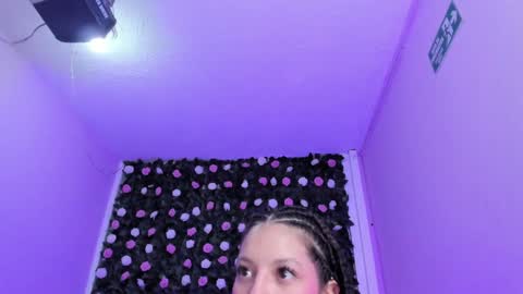 Snapshot of flower_dulce chatting on February 2025 08:34:01 PM Dulce online show from February 2025 08:34:01 PM