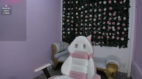 Snapshot of flower_dulce chatting on February 2025 11:43:02 AM Dulce online show from February 2025 11:43:02 AM