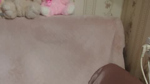 Snapshot of flowercandydoll chatting on April 2026 06:21:01 PM say meow and send tip online show from April 2026 06:21:01 PM
