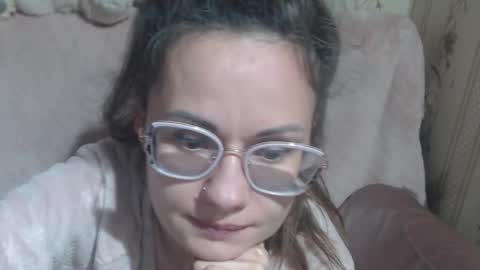 Snapshot of flowercandydoll chatting on April 2026 04:10:02 PM say meow and send tip online show from April 2026 04:10:02 PM