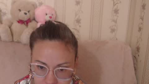 Snapshot of flowercandydoll chatting on May 2026 07:35:01 AM say meow and send tip online show from May 2026 07:35:01 AM