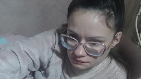 say meow and send tip  online show from February 2026 03:05:01 AM