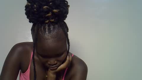 flowerdiva002 online show from December 2025 08:17:01 PM