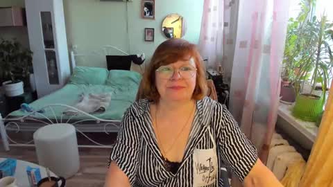 Flowerlower online show from February 2026 06:51:02 AM