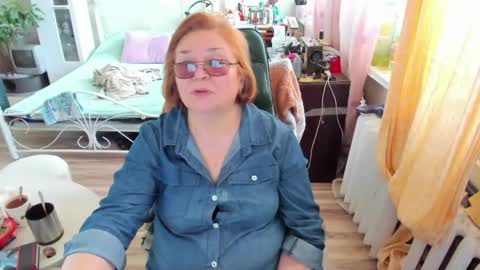 Snapshot of flowerlover8 chatting on April 2026 07:41:01 AM Flowerlower online show from April 2026 07:41:01 AM