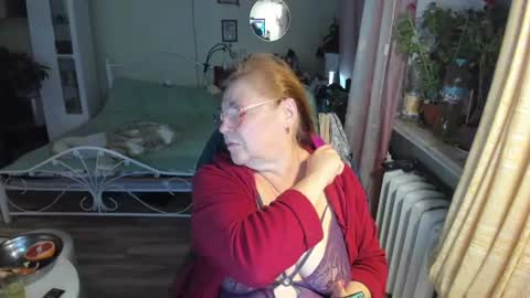 Snapshot of flowerlover8 chatting on July 2026 11:40:01 PM Flowerlower online show from July 2026 11:40:01 PM