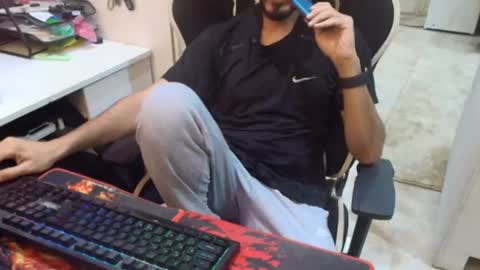 Snapshot of flowthefun chatting on June 2026 02:28:01 PM flowthefun online show from June 2026 02:28:01 PM