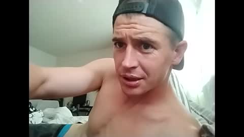 Snapshot of flybuy2525 chatting on October 2025 10:40:02 PM flybuy2525 online show from October 2025 10:40:02 PM