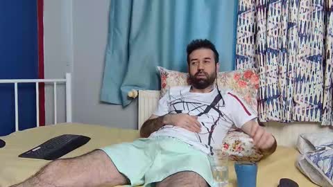 Snapshot of flycb chatting on November 2025 10:58:02 AM Fly online show from November 2025 10:58:02 AM