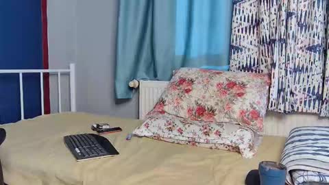 Snapshot of flycb chatting on November 2025 10:51:02 AM Fly online show from November 2025 10:51:02 AM