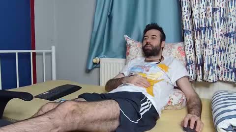 Snapshot of flycb chatting on November 2025 11:02:01 AM Fly online show from November 2025 11:02:01 AM