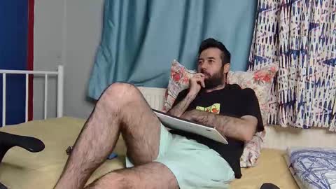 Fly online show from December 2025 06:50:01 PM