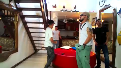 flyckers online show from January 2025 01:32:01 AM