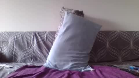 flylen online show from September 2025 07:32:02 AM