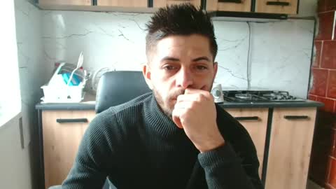 independent model online show from February 2025 11:38:02 AM