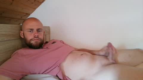 Snapshot of foniks96 chatting on June 2026 09:37:02 AM Martin Grob online show from June 2026 09:37:02 AM