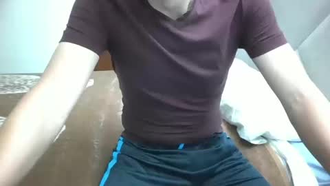 fonzi_flores online show from October 2025 09:10:02 AM