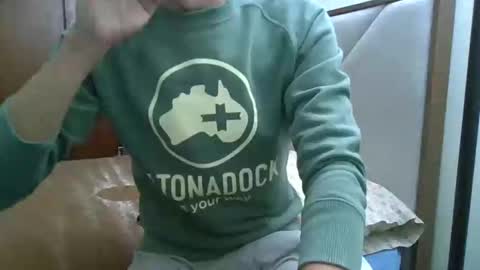 fonzi_flores online show from January 2026 05:01:01 AM