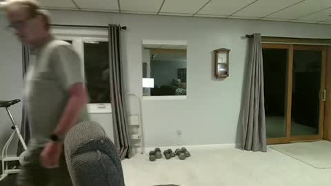 foodforcatfists online show from September 2025 02:24:01 AM