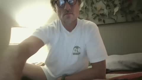 foodforcatfists online show from November 2025 06:13:01 AM