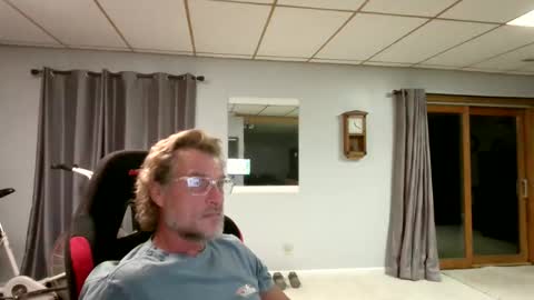 foodforcatfists online show from June 2026 04:18:02 AM