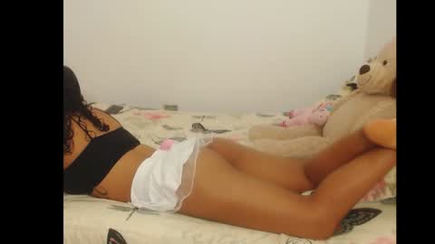 emely and felix online show from January 2025 01:59:02 AM