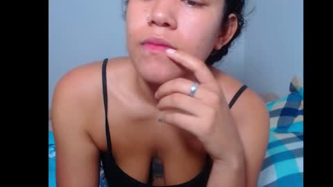 emely and felix online show from January 2025 03:51:01 PM