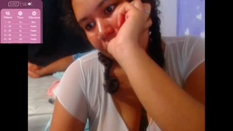 emely and felix online show from November 2025 03:05:01 AM