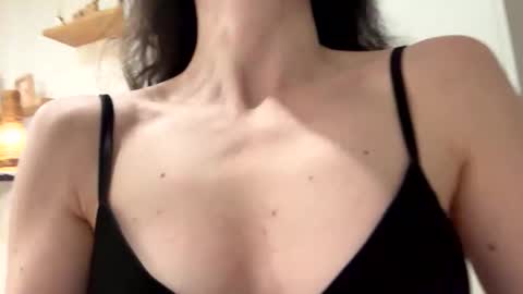 forbiddennvelvet online show from April 2026 06:55:02 PM